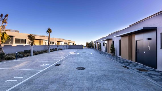 1377 Reihenhäuser El Chaparral-27 image