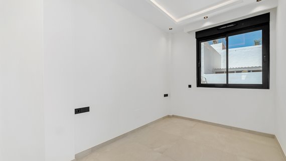 1718 Strandhaus Marbella-26 image