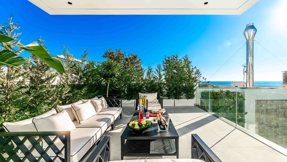 1724 Strand Villa Marbella-37 image