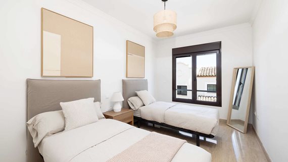 1804 Reihenhaus Estepona -19 image